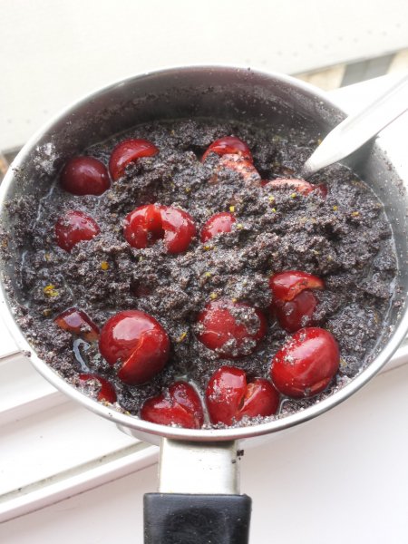 GastRobertollini_retes_mákos_