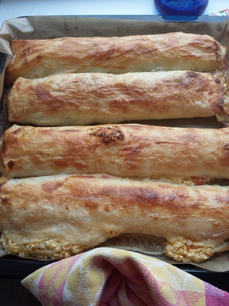 Nekem Jól megsült az első adag! :) A legfinomabb részek a sültebbek! :)